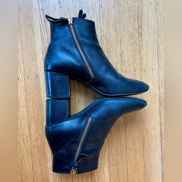 Cole Haan Black Leather Zippered Ankle Booties - Picture 6 of 7